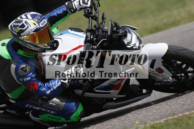 /Archiv-2023/53 31.07.2023 Dunlop Ride und Test Day ADR/Gruppe gelb/unklar